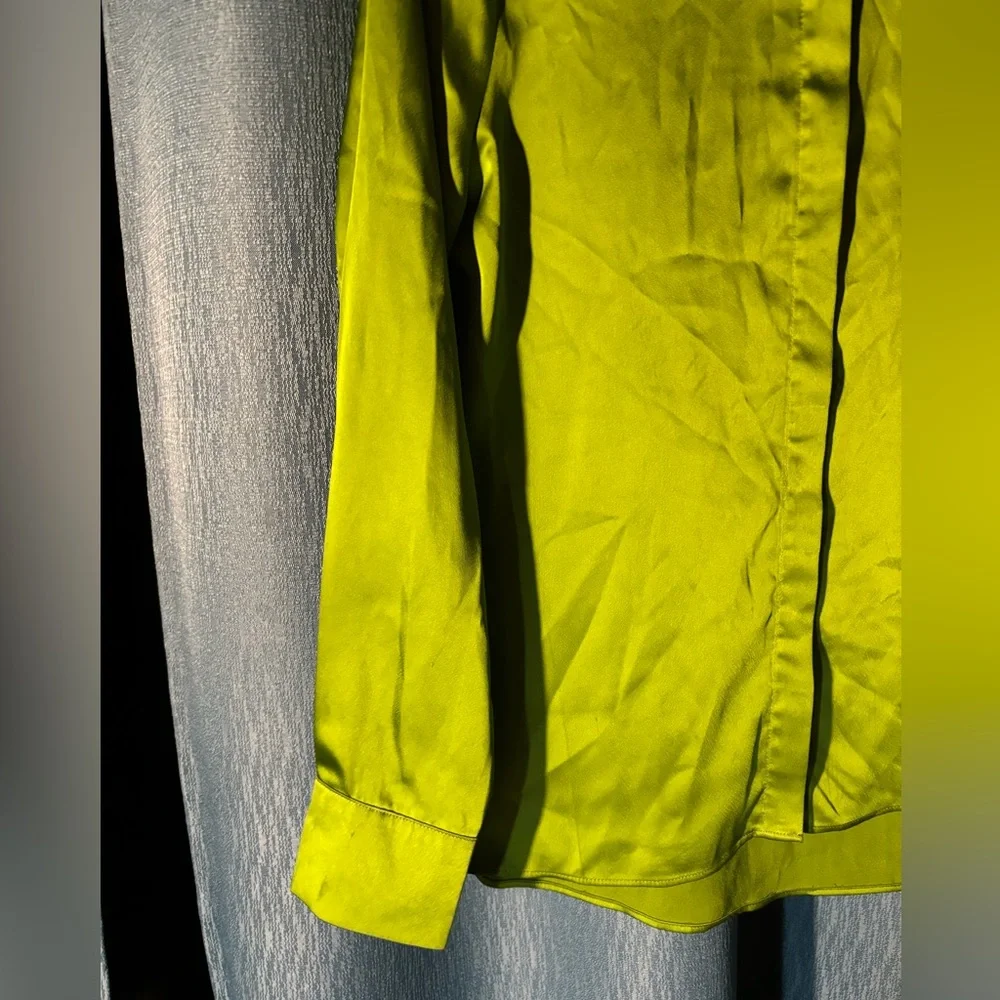 A New Day Bright Green Long Sleeve Button Down Shirt - Picture 3 of 9